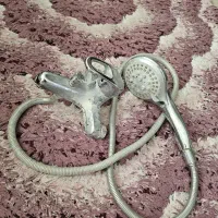 شیر و دوش حمام با شلنگ