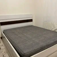 تخت دونفره