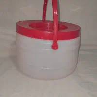 دبه و بشکه آب شیردار