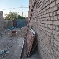 در خانه