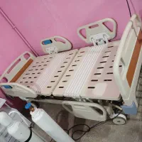 تختهای بیمارستانی  حرفه ای ومعمولی  در منزل