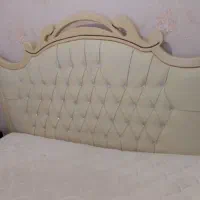 تخت دونفره درحد ب همراه دشک اضافه