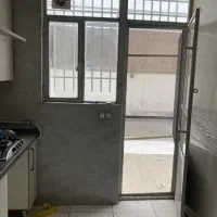 در و پنجره اهنی کارکرده