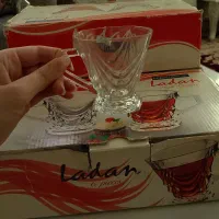 استکان شفاف زیبا سه دست موجوده