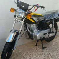 موتور هوندا ۱۲۵ احسان مدل 99 درحد خشک تمیز