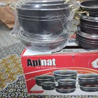 یک سرویس قابلمه نسوز  نو نو با کارتون
