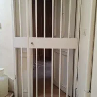 حفاظ آپارتمانی نردبان نرده آهنی به علت تخریب
