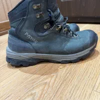 کفش کوهنوردی پایار در حد نو