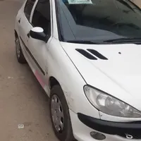 ۲۰۶مدل ۸۱سالم