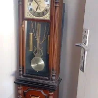 ساعت ایستاده