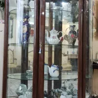 بوفه و ویترین