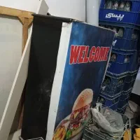 شیشه نوشابه و جعبه نوشابه