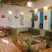 فروش یک واحد تاریخی با کاربری تجاری
