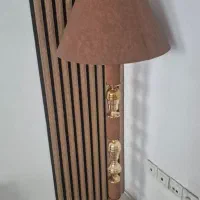 اباژور ایستاده