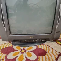 تلویزیون ۲۱اینج