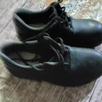 کفش ایمنی سایز۴۲