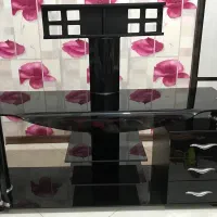 میز تلویزیون شیشه ای سالم