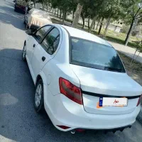 یک دستگاه خودروساینا