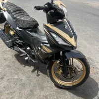 لاکی ۱۸۵