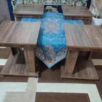 میز وسط همراه با ۴ عدد گل میز