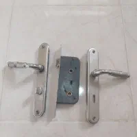 قفل ودستگیره