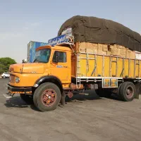 انباردار و بیجک زن باربری