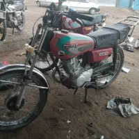 هندا مزایدی
