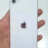 گوشی iPhone se2020