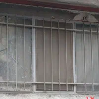 پنجره و درب سرویس آلومینیوم و روشور سرویس