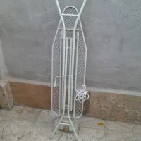 ی عدد میز اتو تمیز وسالم با پیریز