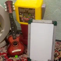 مقداری اسباب بازی