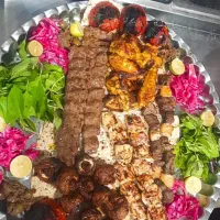 استخدام آشپزحسابدار و صندق دار کمک اشپز پیک موتوری