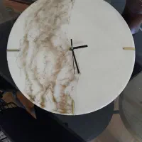ساعت از جنس رزین کار دست