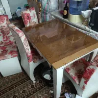 میز ناهار خوری چهار نفره  فروش فوری