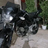 موتورسیکلت پالس ۲۰۰