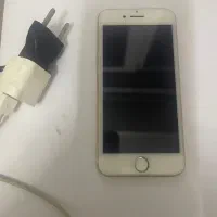 گوشی اوراقی آیفون ۷ اصل آمریکا lcd و دوربین سالم