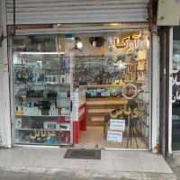 واگذاری وسایل مغازه یکجا با ماشین هم معاوضه میکنم