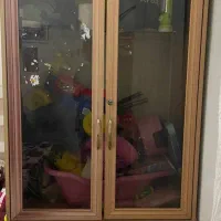 کمد لباس و چهار کشور