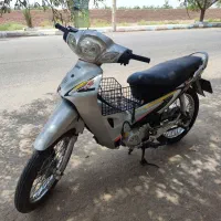 بی کلاچ نقره‌ای مدل 87
