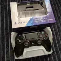 دسته اورجینال(اصل) PS4 کاملا سالم در حد آک با جعبه