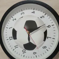 ساعت بچگانه طرح توپ
