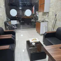 سینک ظرفشویی باآب چکون وکابینت کاملا نو