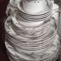 سرویس چینی قدیمی،آجیل خوری اصل.مرغ خوری.