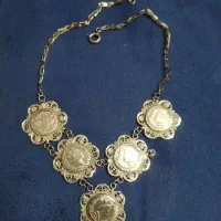طلایک درصدبالای تابلو