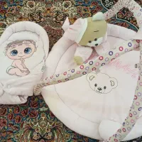 تشک بازی و آغوشی