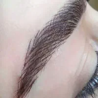 میکروبلیدینگ فیبروز بن مژه خط چشم سایه ابرو