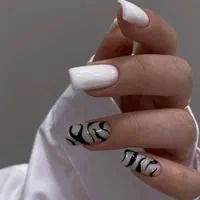 کاشت ناخن ۳۵۰ت