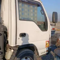 ایسوزو ۶ تن مدل ۹۰
