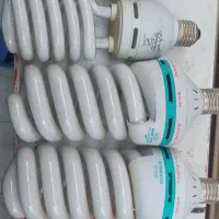 لامپ کم مصرف