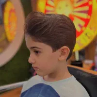 ارایشگاه پیرایش کودکان وآقایون با قیمت ویژه ۱۲۰